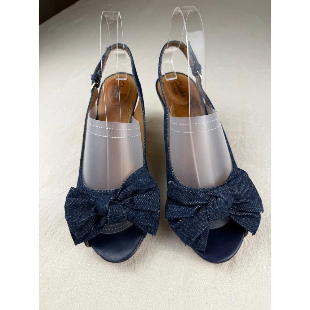 Clarks Slingback Wedges Womens 9M Blue Good Condition Denim Bow Peep Toe 60705
